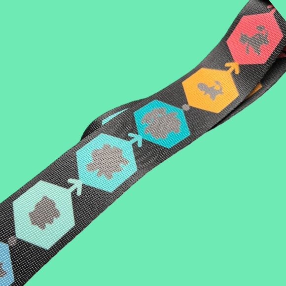 2018/19 Pokemon PokeBall Belts, 4 Clip Shooter McDonalds Toys and Pokeballs - Picture 3 of 3